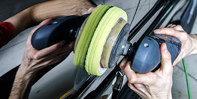 Polerowanie mechaniczne lakieru