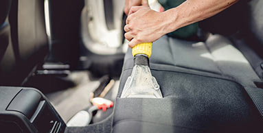 Pranie tapicerki samochodowej